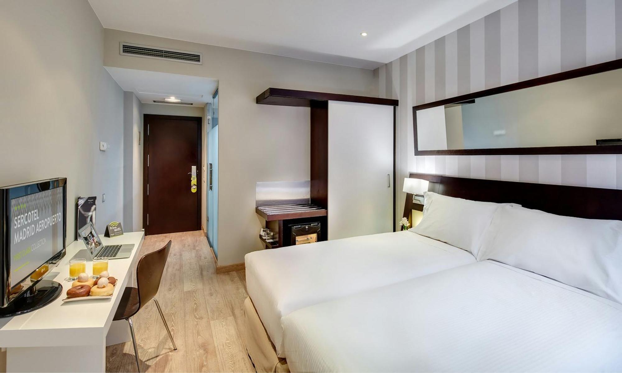 Twin Room,1774428379:JPEG